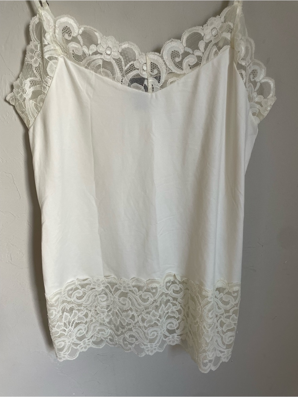 White House Black Market White Camisole Tank With Lace Trim